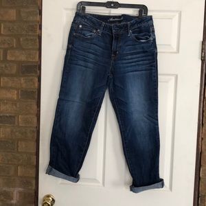 American Eagle High Rise Slouchy capris